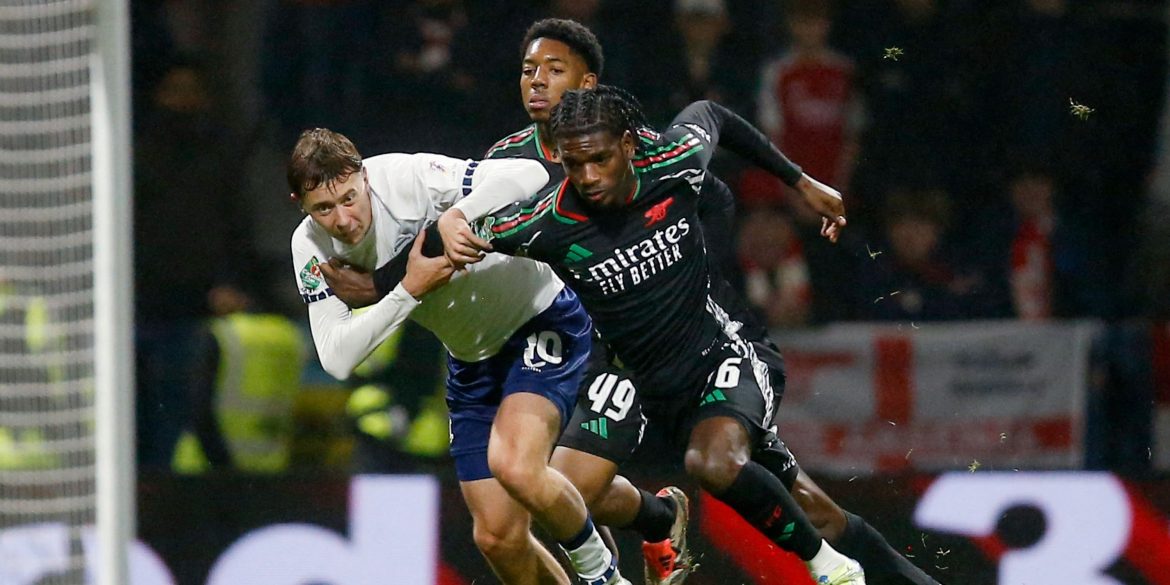 Fabrizio Romano says Man Utd now leading race to sign "remarkable" 18 y/o
