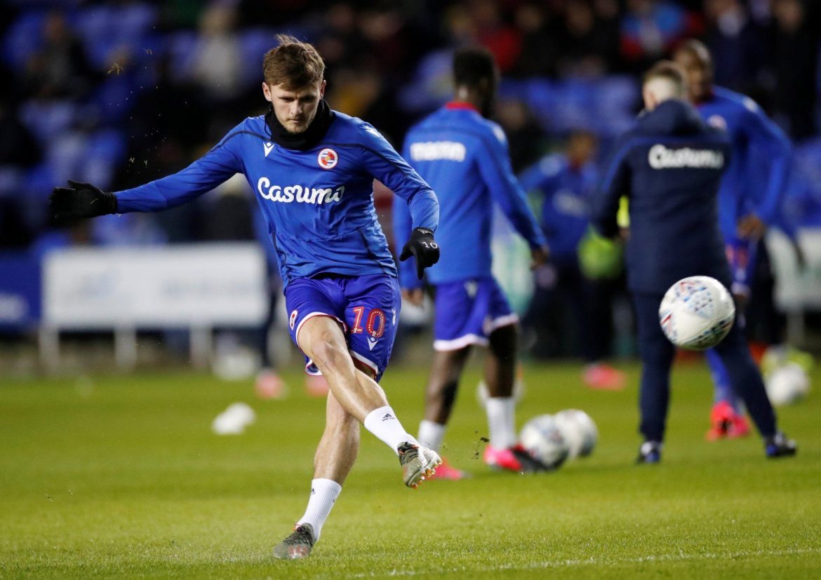 Leeds tipped to consider John Swift move